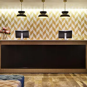 Unaway & Linea Uno Hotel